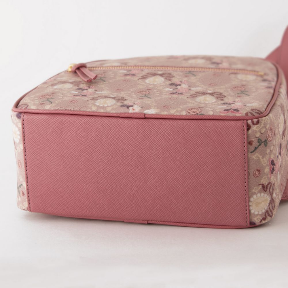 【キューポット】ミニー/スモールバックパック　ヴィンテージケーキ