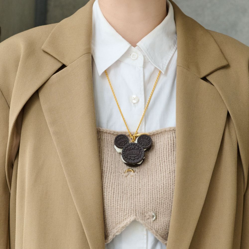 【キューポット】ミッキーマウス/ネックレス　クリームサンド ココア クッキー