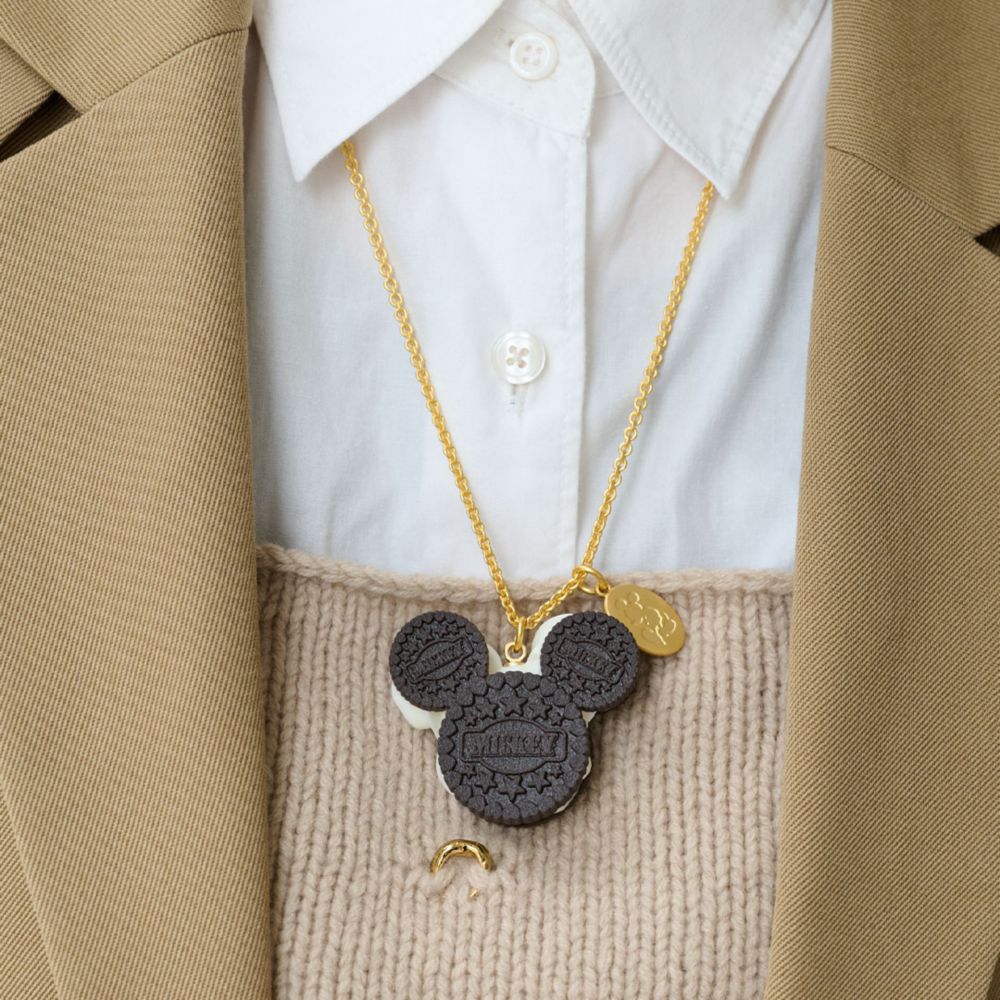 【キューポット】ミッキーマウス/ネックレス　クリームサンド ココア クッキー