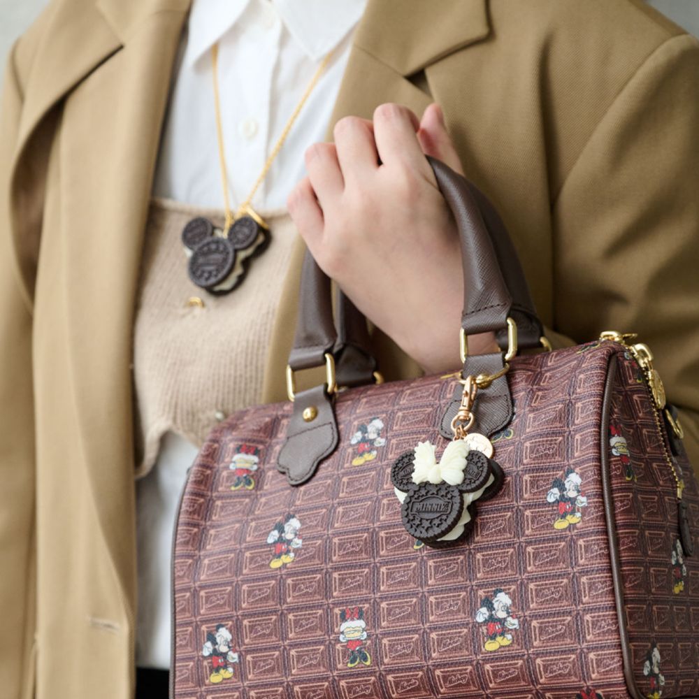 【キューポット】ミニーマウス/バッグチャーム　クリームサンド ココア クッキー