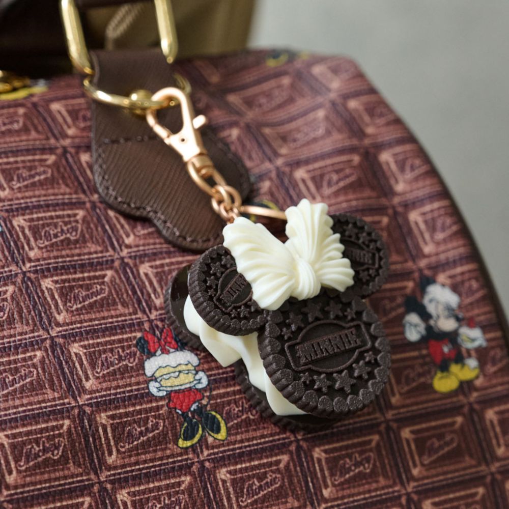 【キューポット】ミニーマウス/バッグチャーム　クリームサンド ココア クッキー