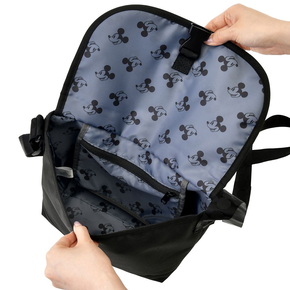【再入荷】ミッキー メッセンジャーバッグ フェイス 刺しゅう Casual Bag