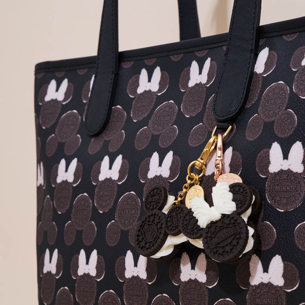 【キューポット】ジップ トートバッグ　ミッキー&ミニー クリームサンド ココアクッキー