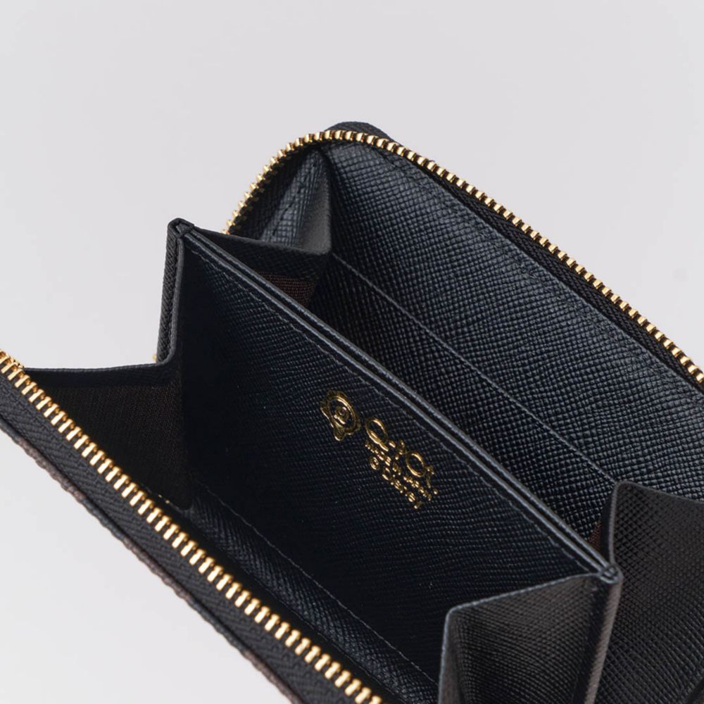 【キューポット】コンパクト ラウンドファスナー ウォレット　ミッキー&ミニー クリームサンド ココアクッキー