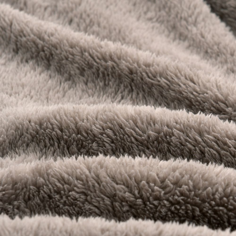 【再入荷】ルシファー 着るブランケット ボアフリース Blanket