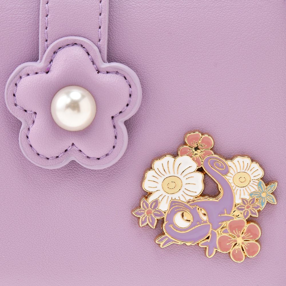 【MARY QUANT】ラプンツェル＆パスカル 財布・ウォレット Rapunzel Collection