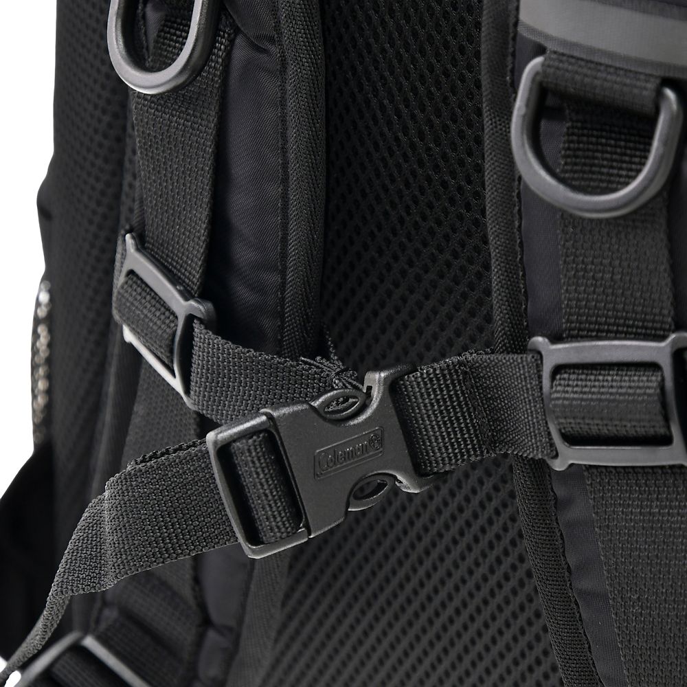 【Coleman(R)】ミッキー リュックサック・バックパック 33L オールブラック 刺しゅう