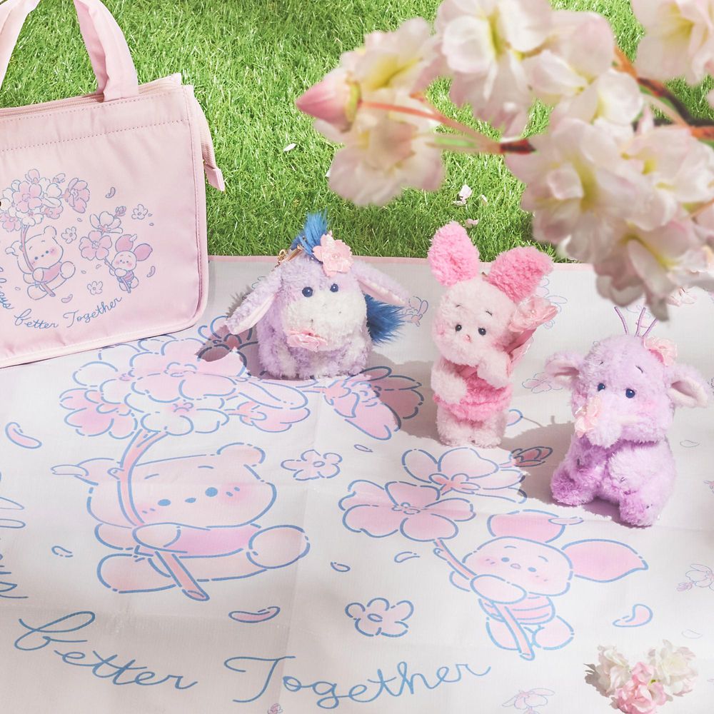 イーヨー ぬいぐるみキーホルダー・キーチェーン DISNEY SAKURA COLLECTION 2026