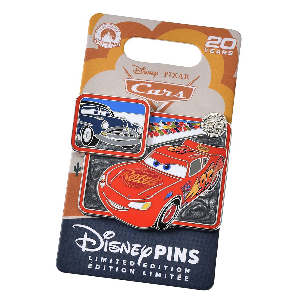 ライトニング・マックィーン＆ドック・ハドソン ピンバッジ Dinoco 400 Piston Cup Racing Series Cars 20th