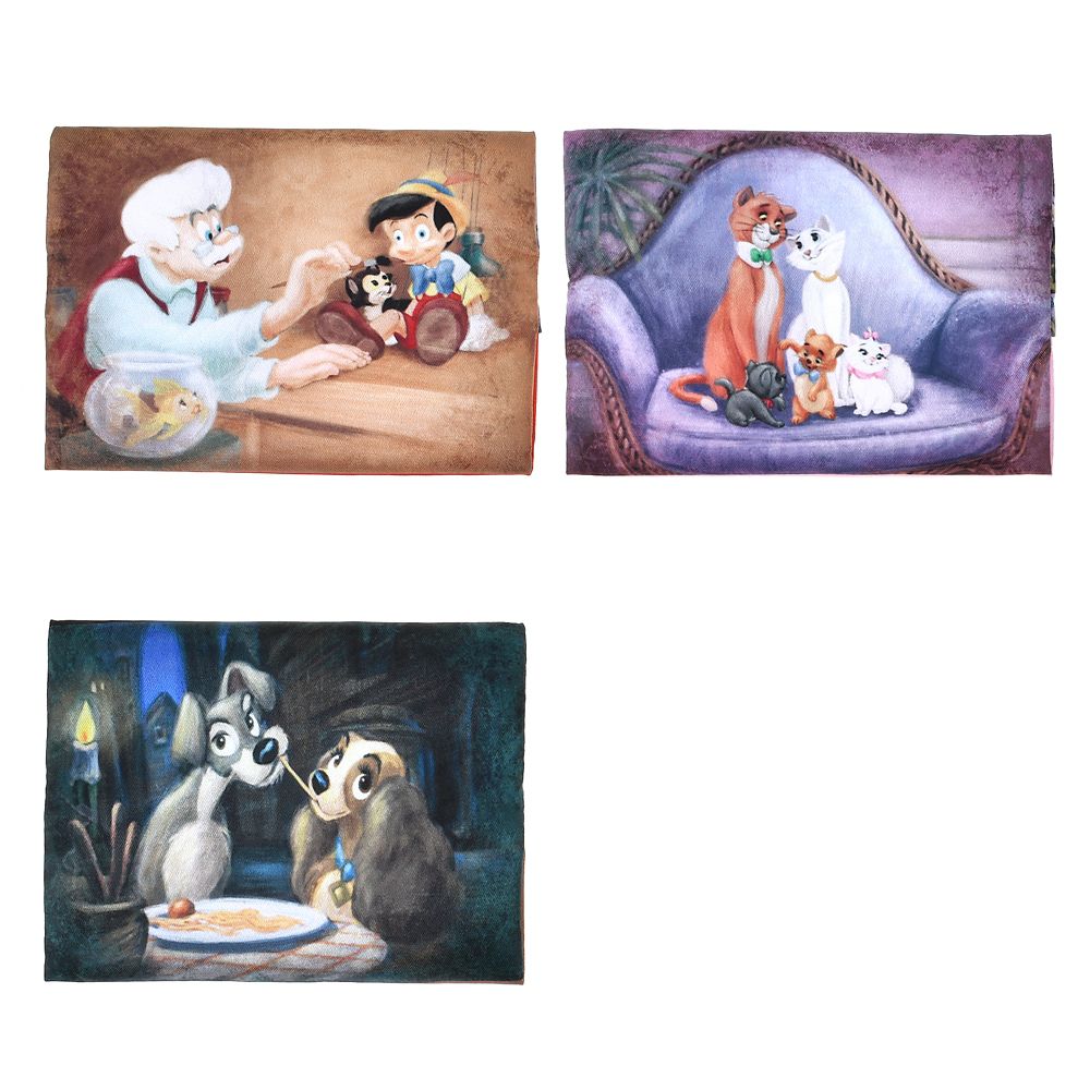 ディズニーキャラクター シークレットポケットティッシュケース Moment