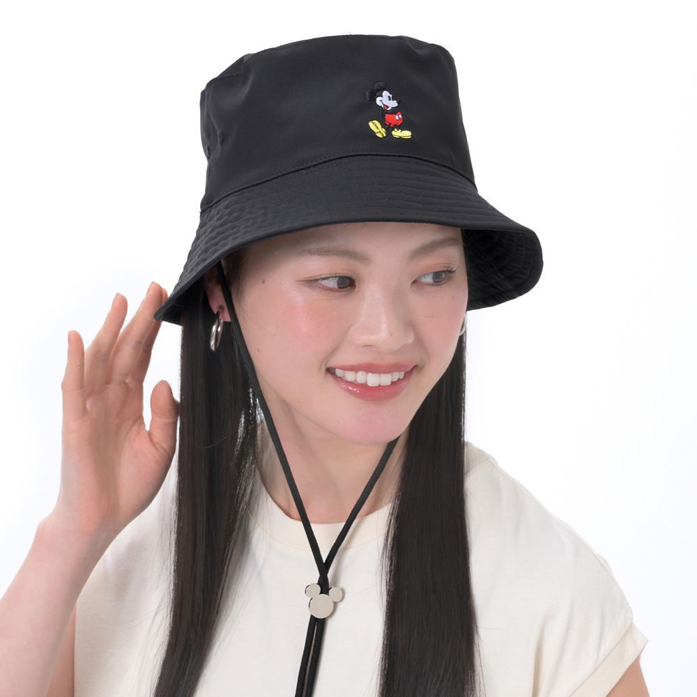 ミッキー 帽子・ハット リバーシブル スタンディングポーズ 刺しゅう MAGICAL LABEL