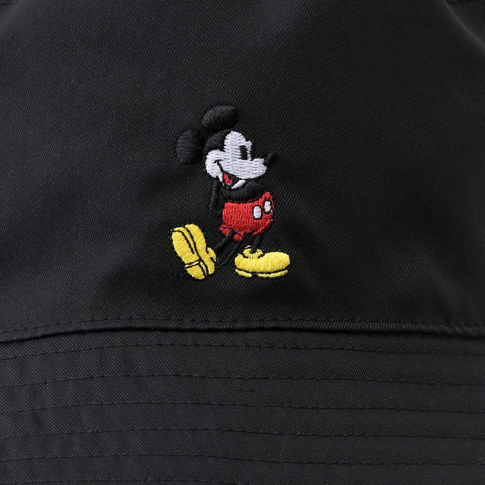 ミッキー 帽子・ハット リバーシブル スタンディングポーズ 刺しゅう MAGICAL LABEL