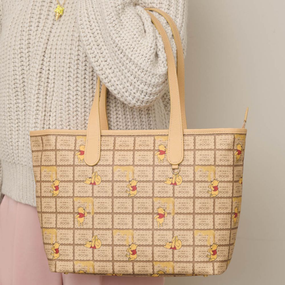 【キューポット】プー/ジップ トートバッグ　ハニービスケット