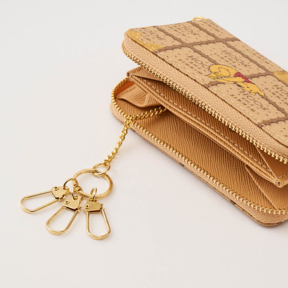 【キューポット】プー/コンパクト ラウンドファスナー ウォレット　ハニービスケット