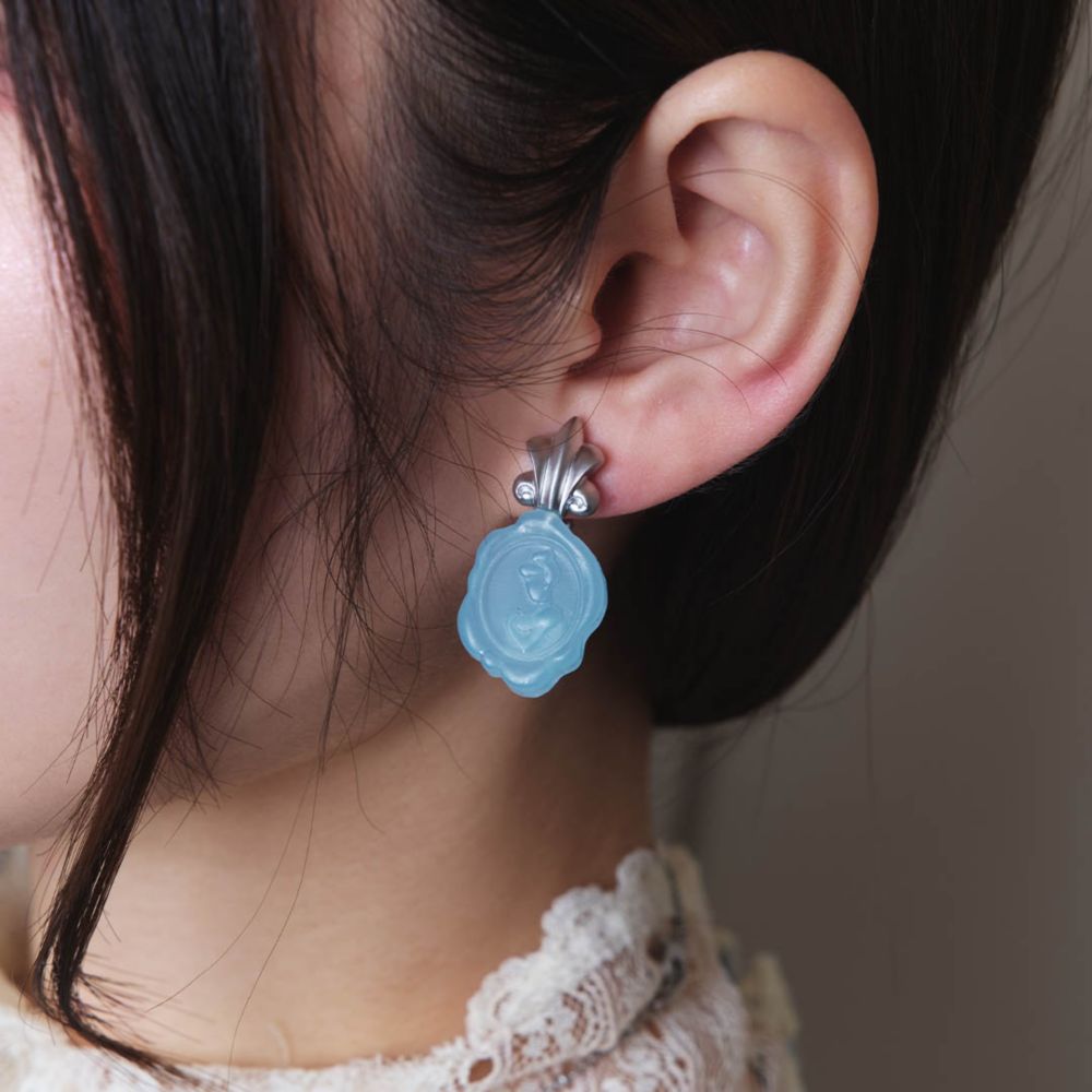 【キューポット】イヤリング　シンデレラ/カメオキャンディ