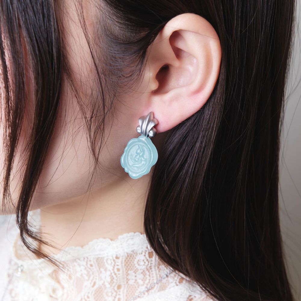 【キューポット】ピアス　アリエル/カメオキャンディ