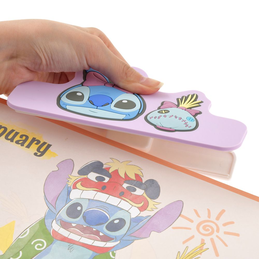 スティッチ＆スクランプ 壁掛けカレンダー クリップ付き CALENDAR ＆ ORGANIZER 2027