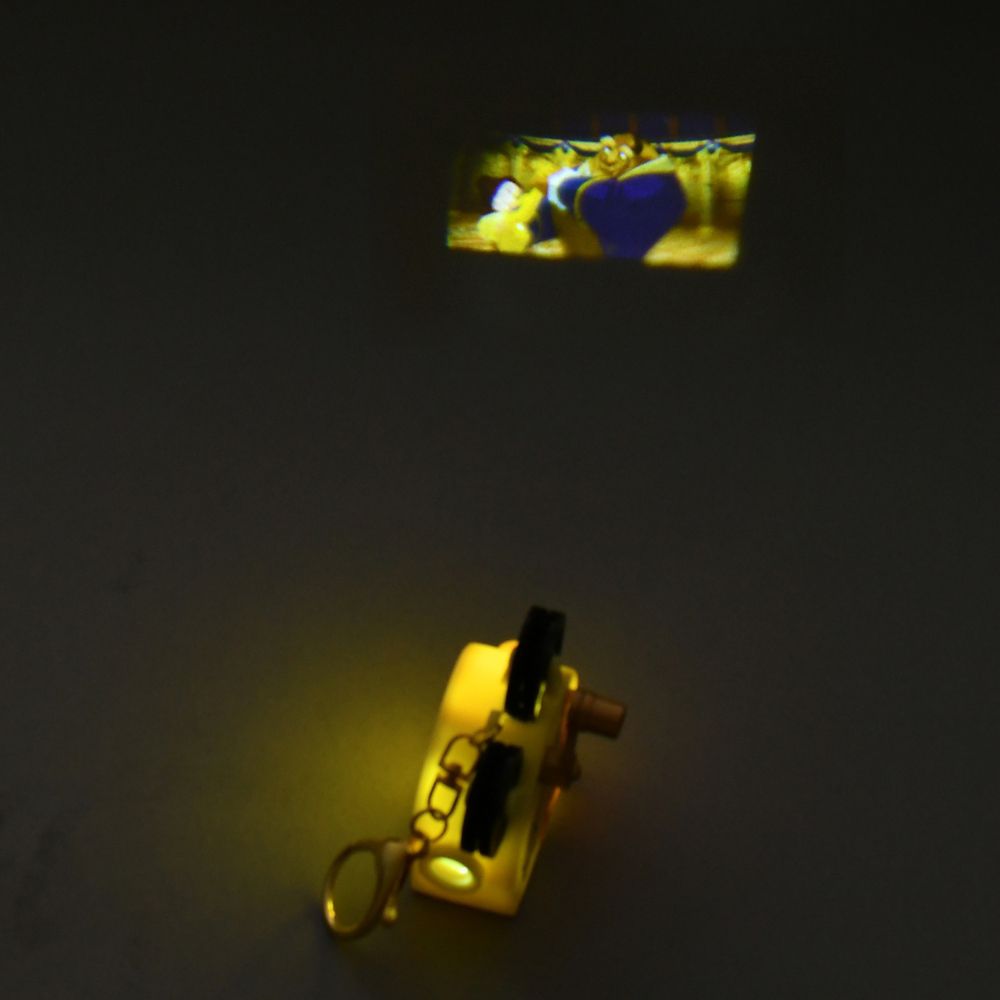 ベル キーホルダー・キーチェーン ライトアップ 美女と野獣 投影映写機 Key chain Fes