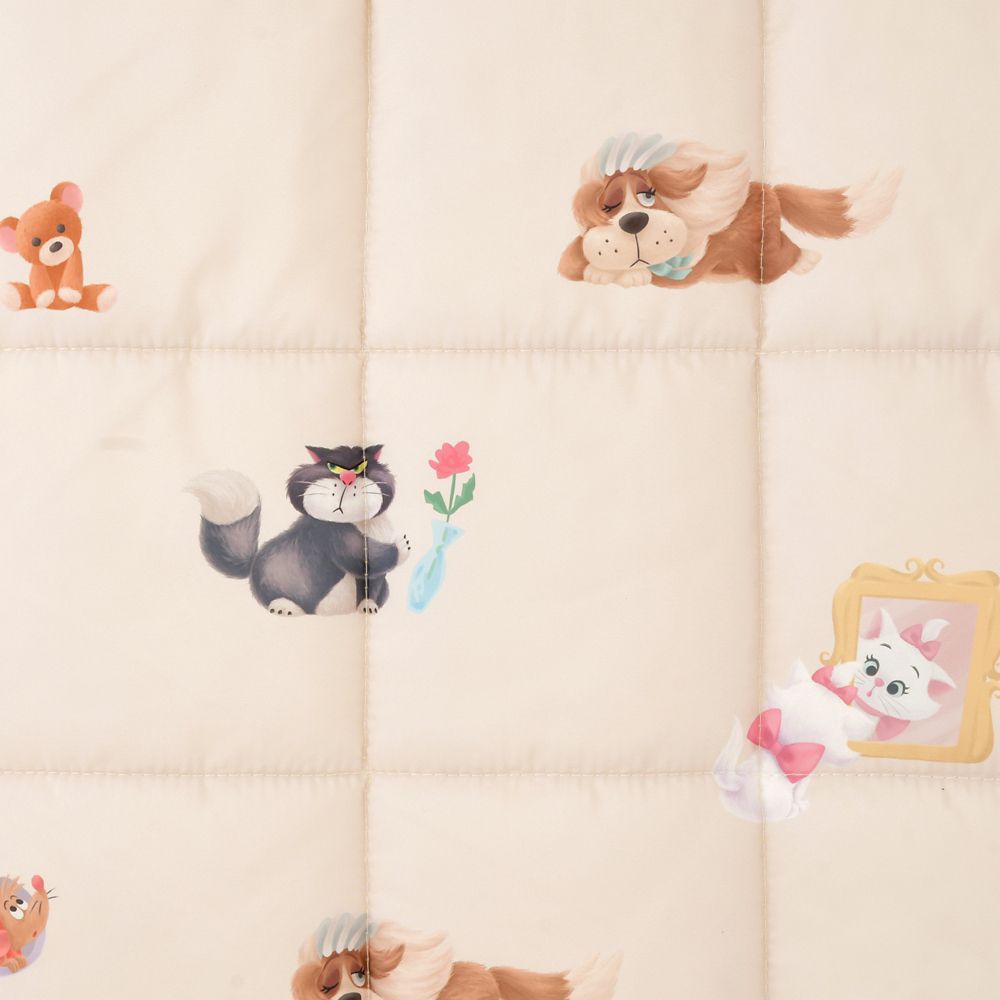 ディズニーキャラクター ブランケット DISNEY FLUFFY ANIMAL