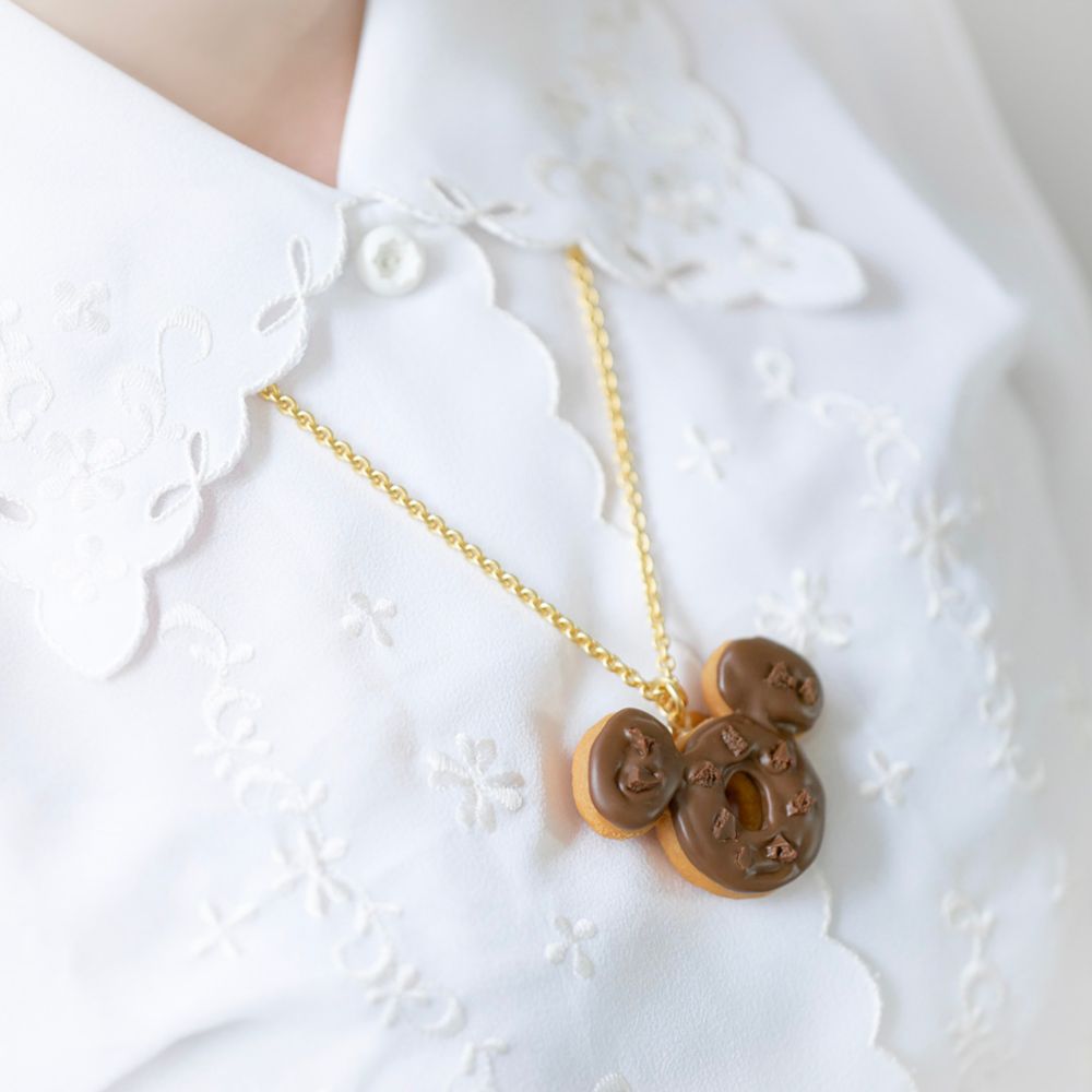 【キューポット】ミッキーマウス/ネックレス　メルティーチョコレートドーナツ