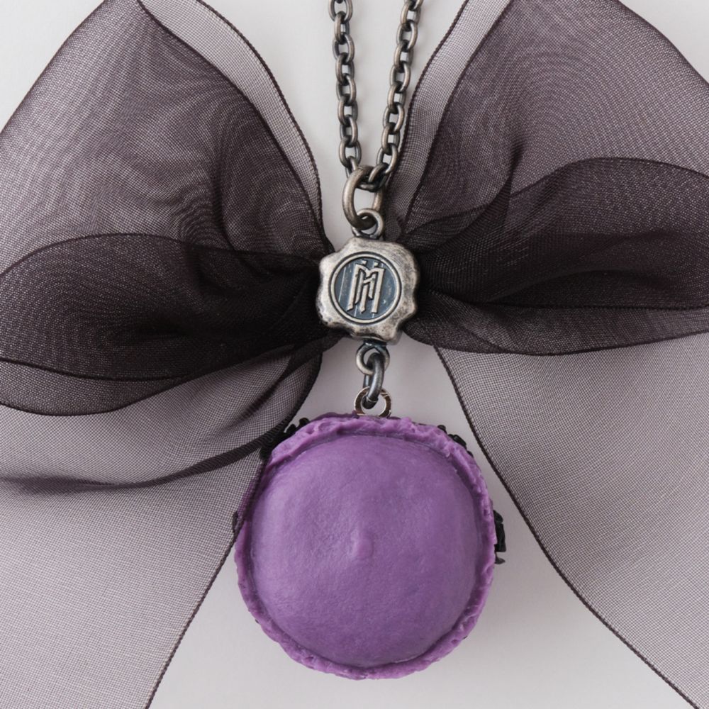 【キューポット】ホーンテッドマンション/ネックレス　ウォールペーパー マカロン