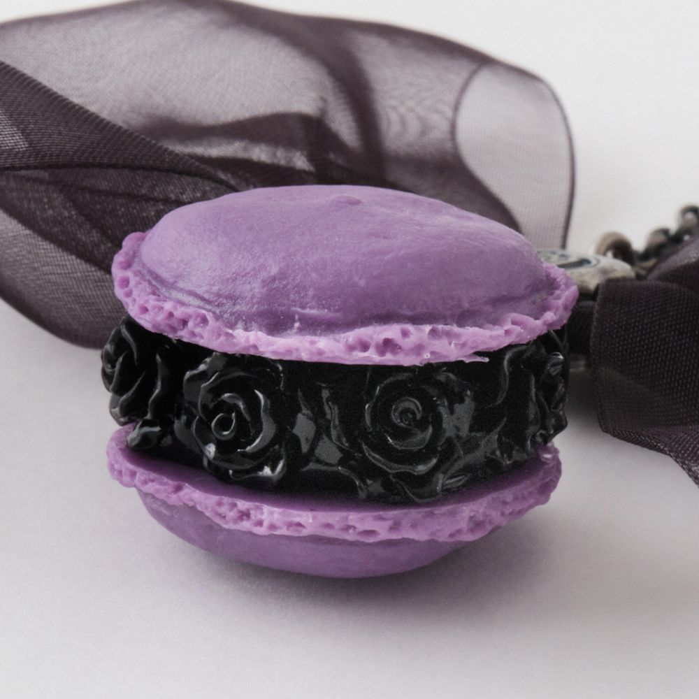 【キューポット】ホーンテッドマンション/ネックレス　ウォールペーパー マカロン