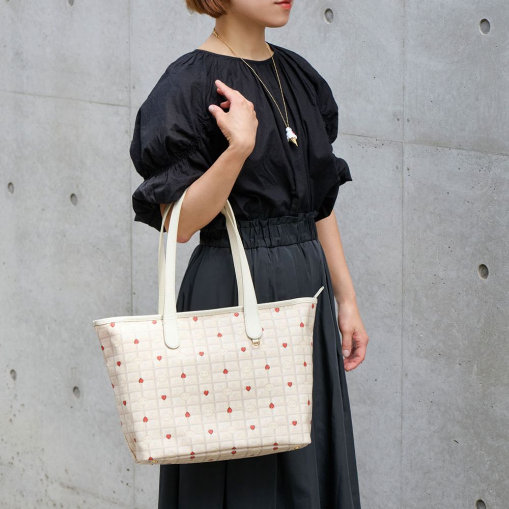 【キューポット】ベイマックス/トートバッグ　チョコレート