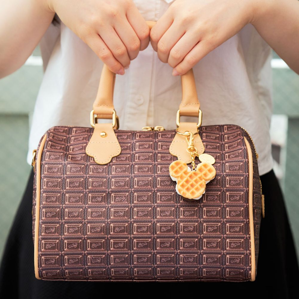 【キューポット】ミッキーマウス/バッグチャーム　バターミルク&チョコレートワッフル