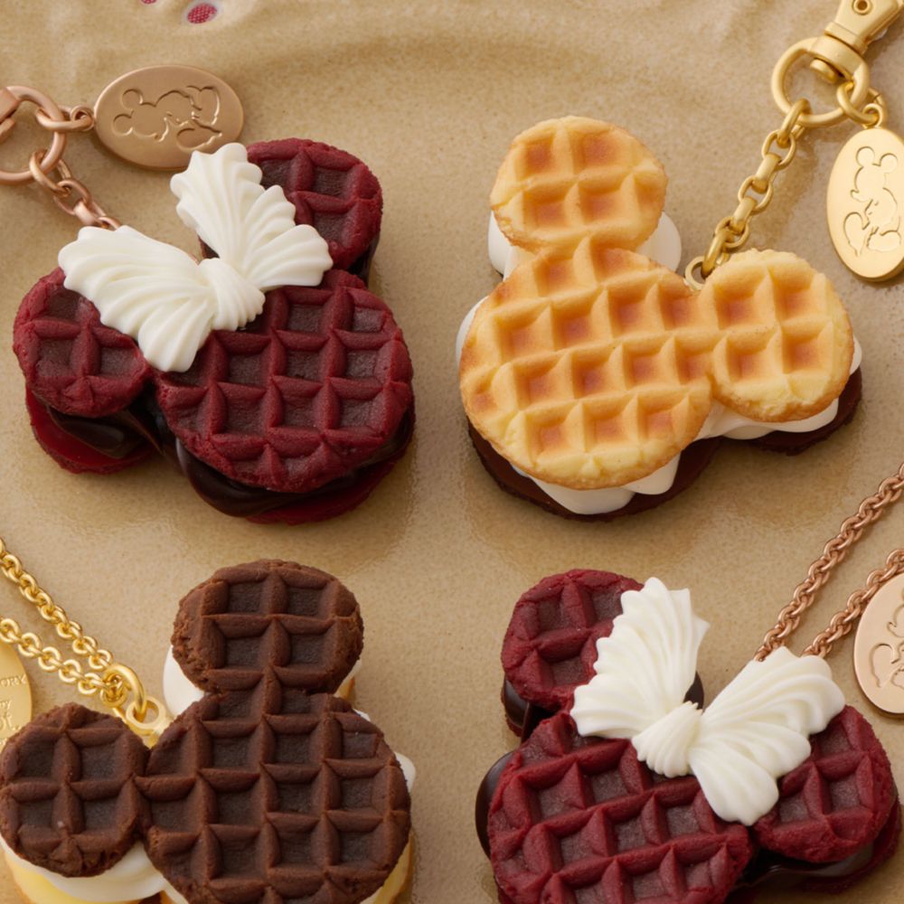 【キューポット】ミッキーマウス/バッグチャーム　バターミルク&チョコレートワッフル