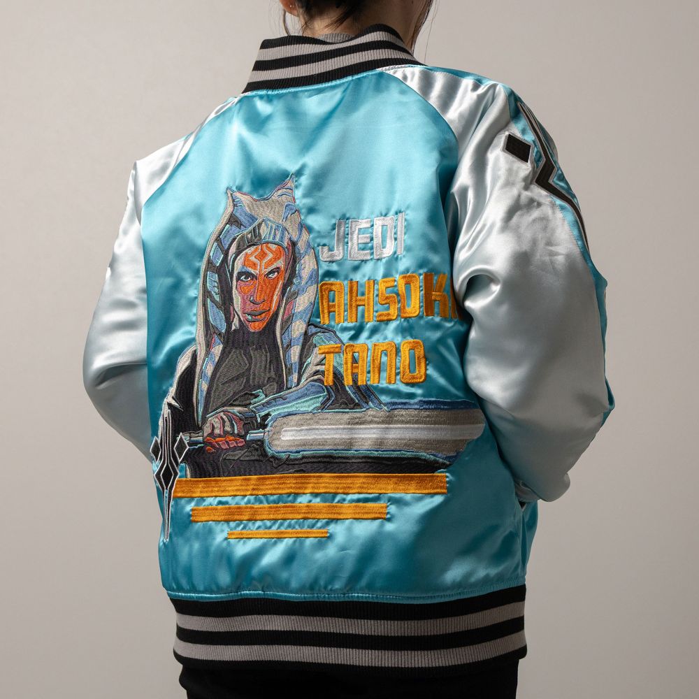 キャラジャン マンダロリアン スカジャン(L) アソーカ・タノ/スカジャン