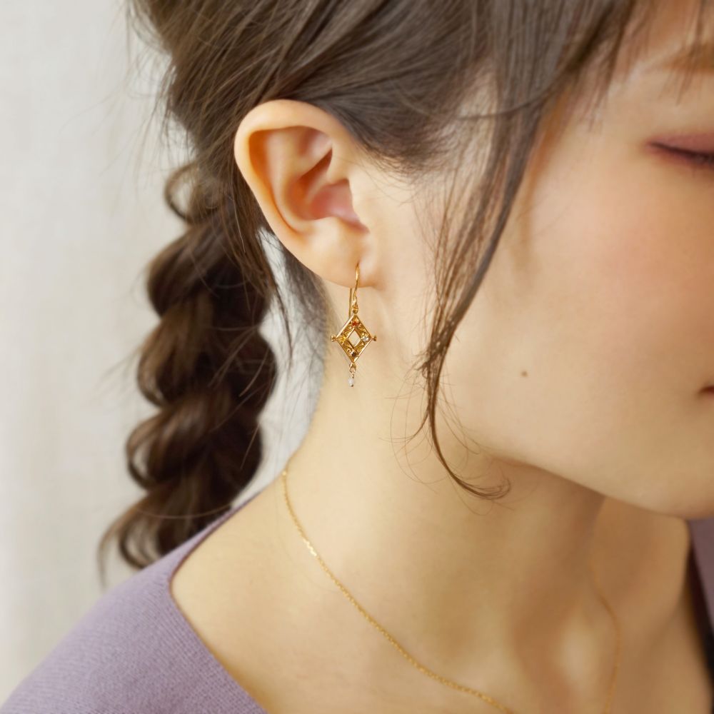 公式 ショップディズニー ディズニーコレクションジュエリー ジャスミン ピアス Best Friends