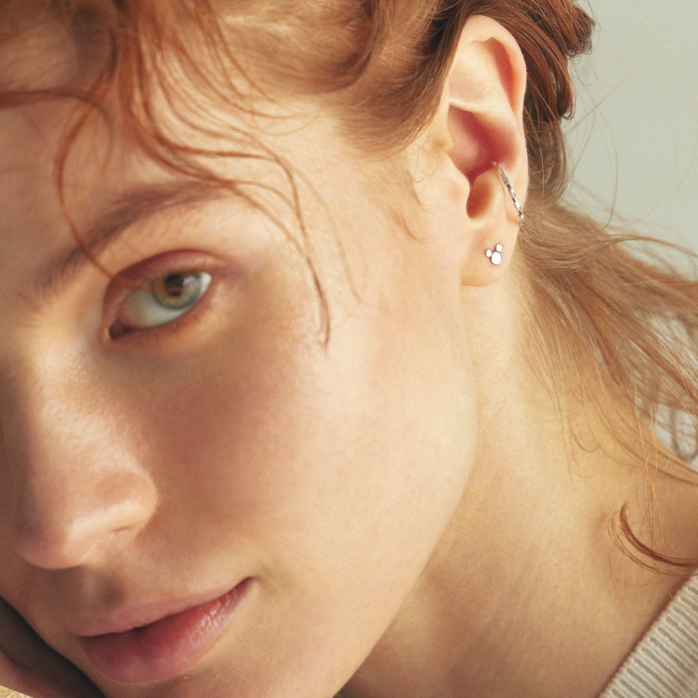 [セカンドピアス]Ptミッキーマウス　ハーフセカンドピアス