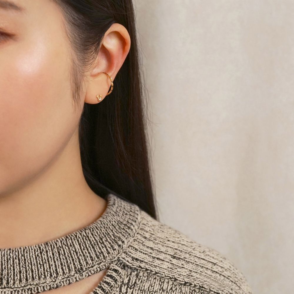 [セカンドピアス]K18ミッキーマウス　ダイヤモンドハーフセカンドピアス（YG)