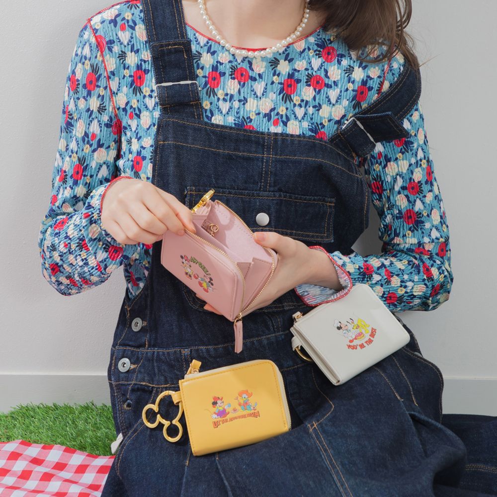 【ACCOMMODE】ミッキー ドナルドレトロアートフラグメントケース(D-ST1841/YE)