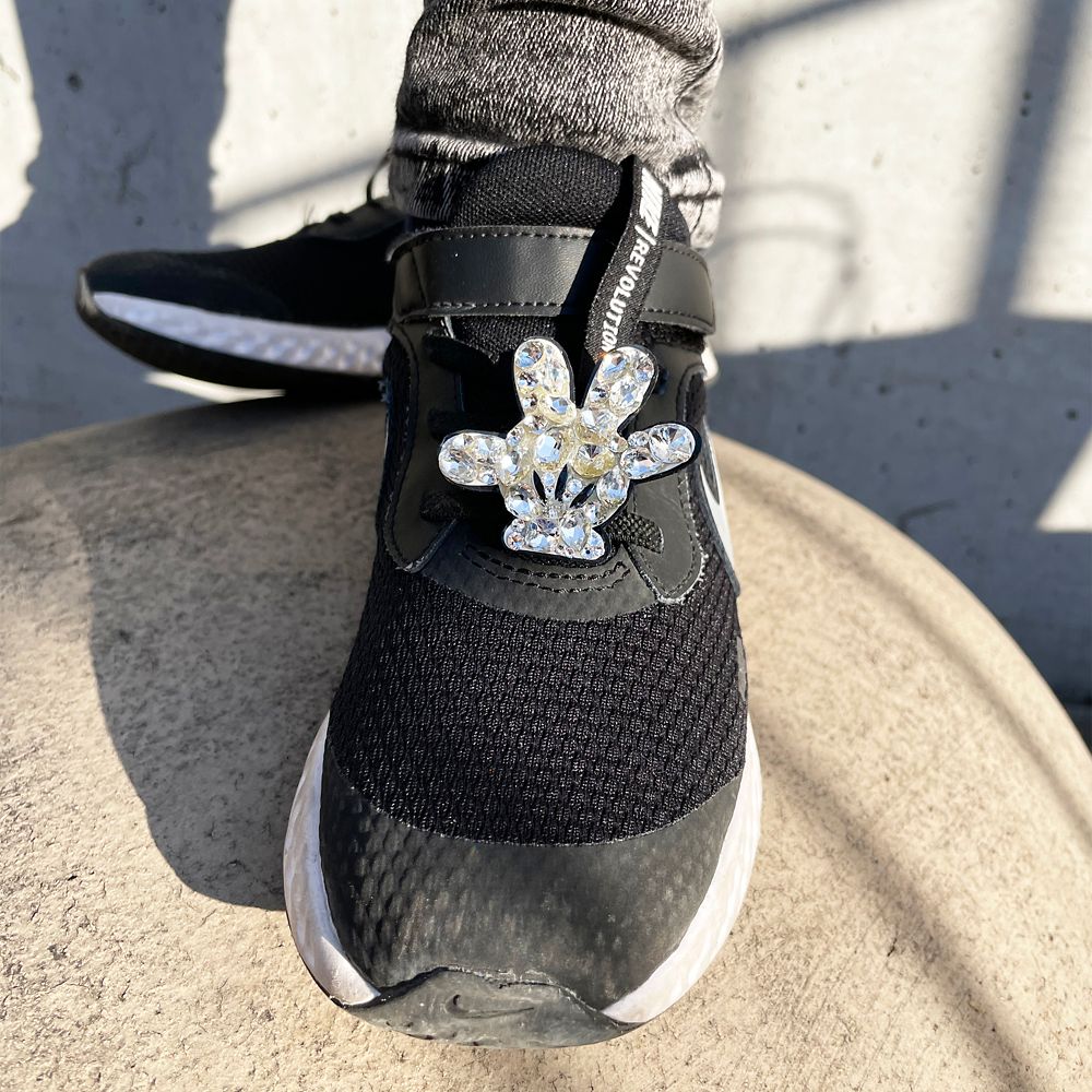 Bijou Brooch/Mickey Mouse Hand S