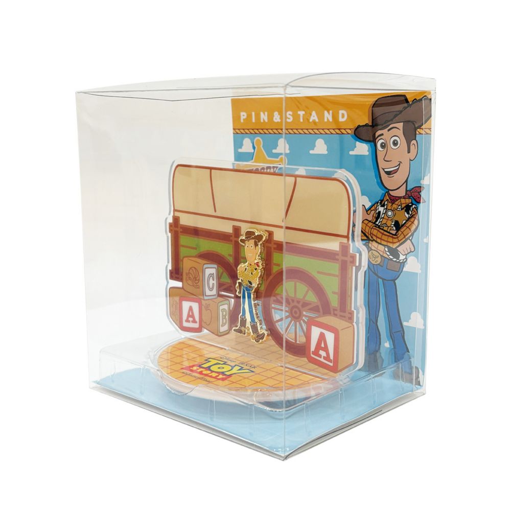 飾れるピンズ　TOY STORY　ウッディ