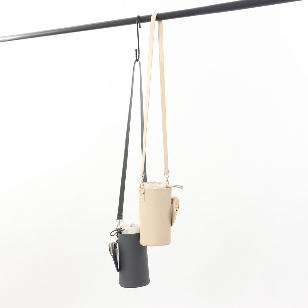 Plus Anq(プラスアンク)  『くまのプーさん』 ピグレット デザイン ボトルバッグ 婦人用