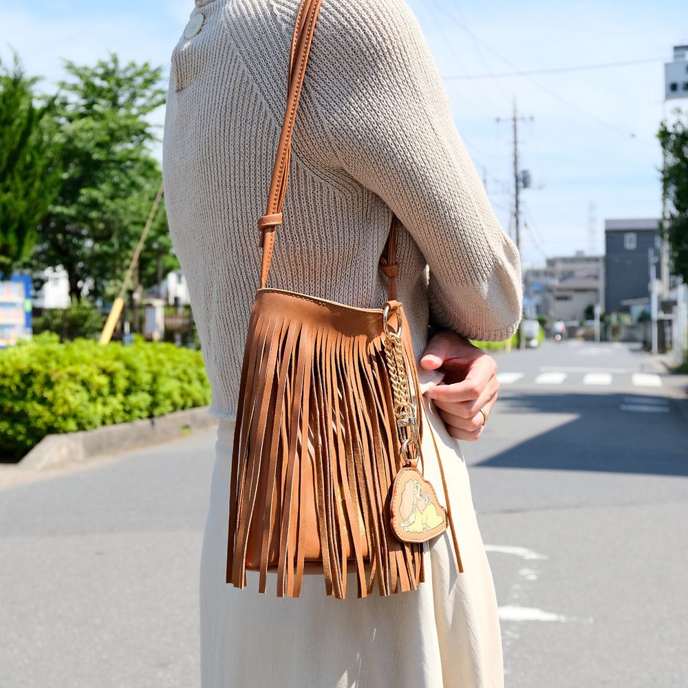 Plus Anq(プラスアンク)  『わんわん物語』 レディ デザイン フリンジショルダーバッグ&チャーム