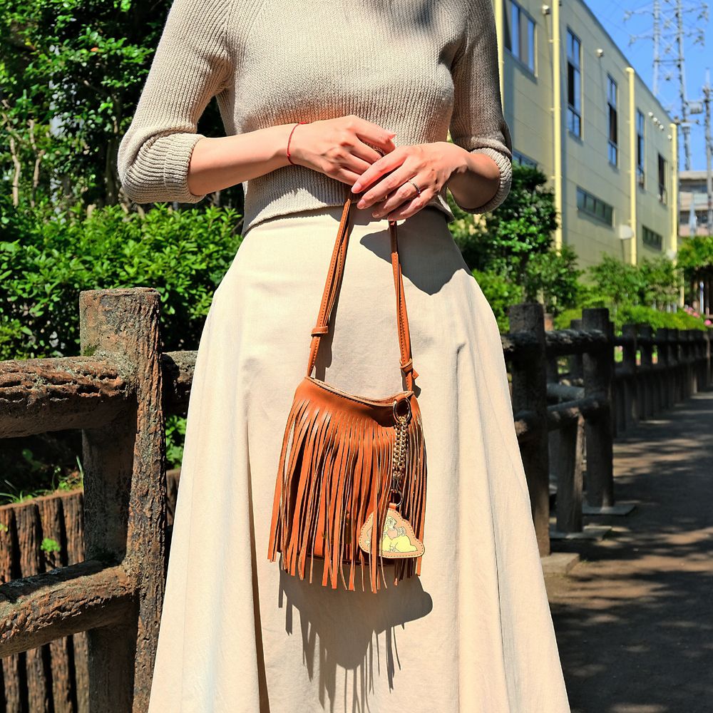 Plus Anq(プラスアンク)  『わんわん物語』 レディ デザイン フリンジショルダーバッグ&チャーム