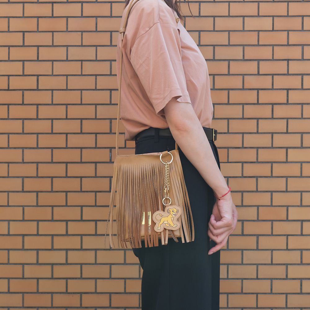 Plus Anq(プラスアンク)  『ライオン・キング』 シンバ デザイン フリンジショルダーバッグ&チャーム