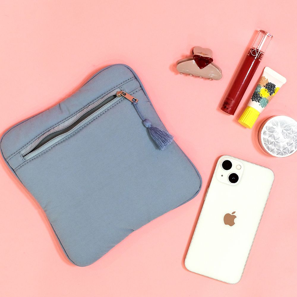 
  Plus Anq(プラスアンク) ダンボ デザイン パデッドポーチ