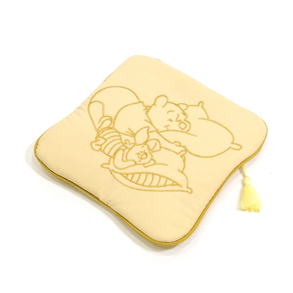 
  Plus Anq(プラスアンク) くまのプーさん デザイン パデッドポーチ