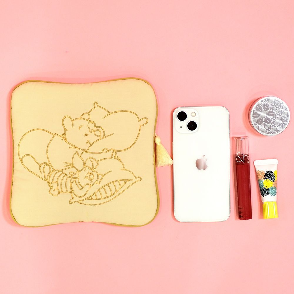 
  Plus Anq(プラスアンク) くまのプーさん デザイン パデッドポーチ