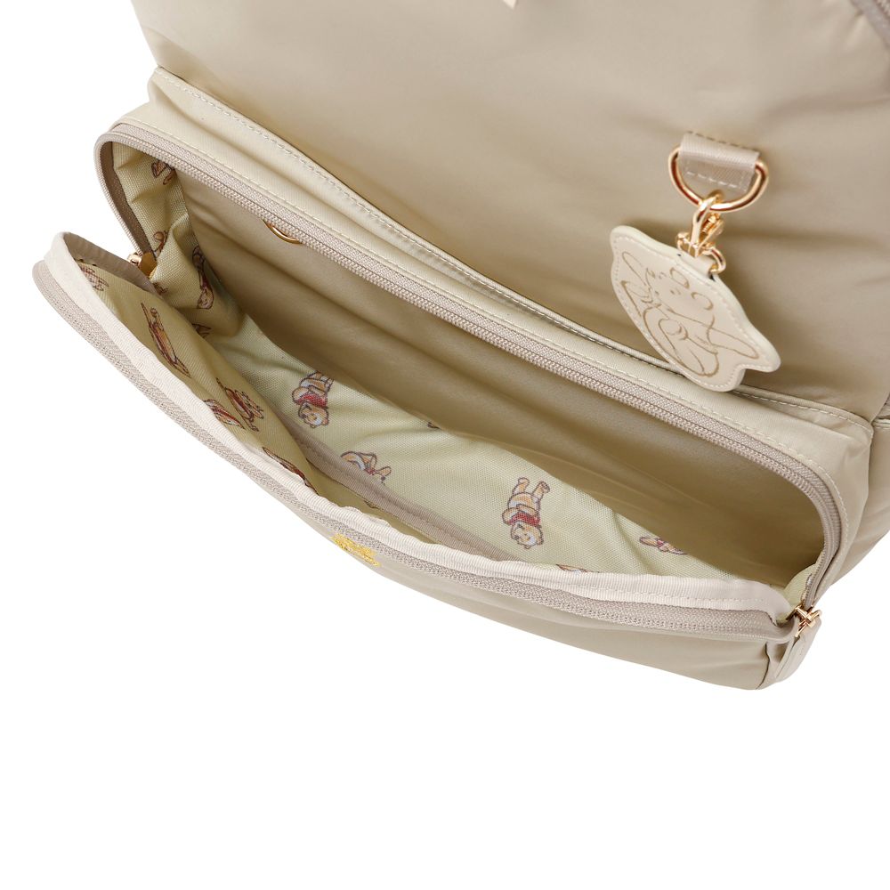 【Plus Anq(プラスアンク)】くまのプーさん デザイン PCリュック