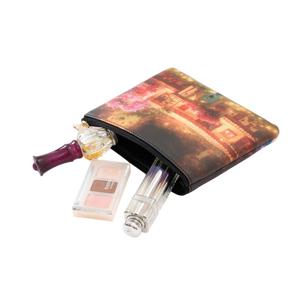 【Plus Anq(プラスアンク)】ミニポーチ ミラベルと魔法だらけの家 デザイン