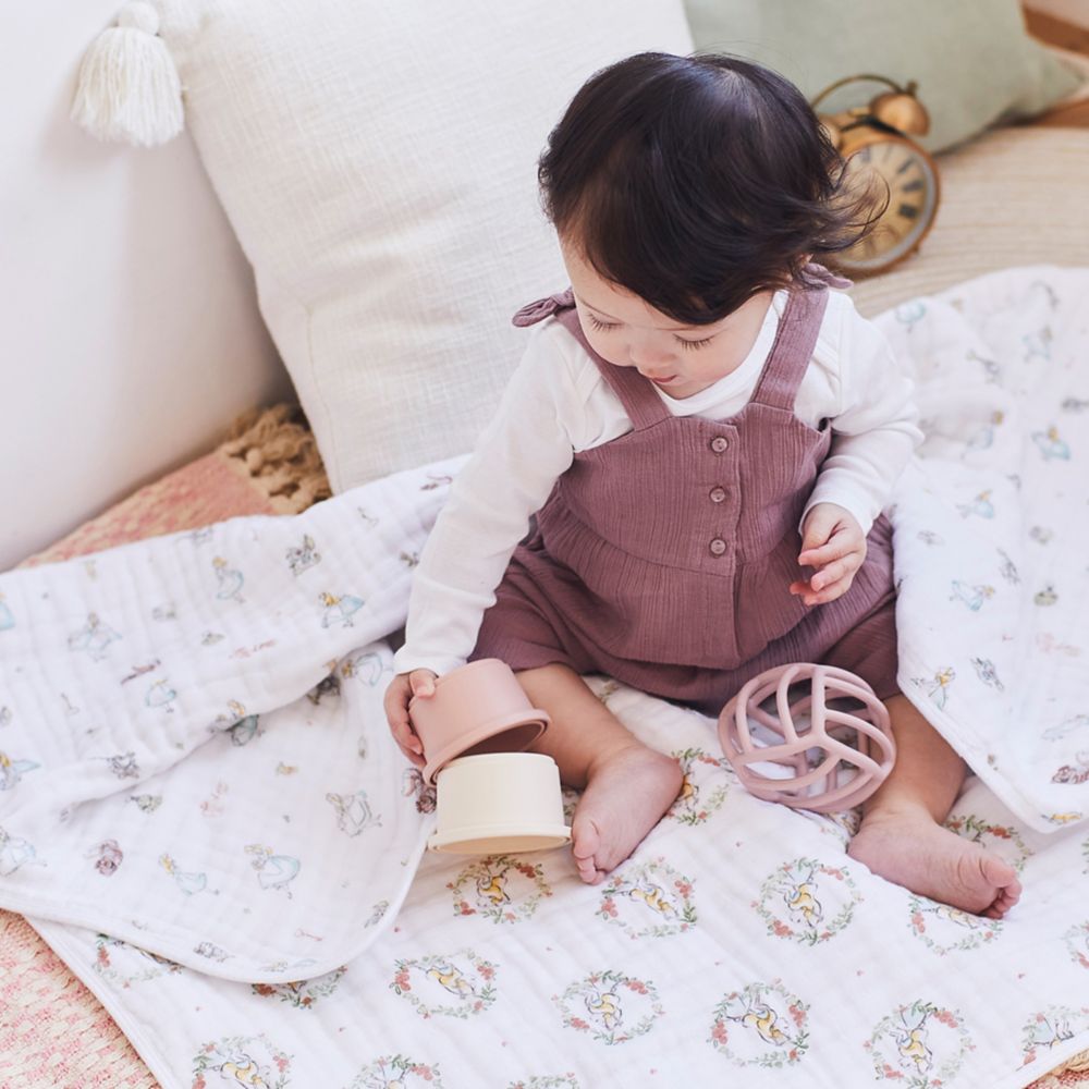 【aden + anais】alice in wonderland classic dream blanket