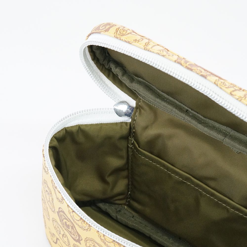 ディズニー／トラベルポーチ 　(くまのプーさん柄)　D48740B　トラベル