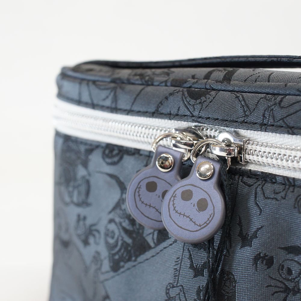 ディズニー／トラベルポーチ 　(ナイトメアー・ビフォア・クリスマス柄)　D48738B黒 トラベル