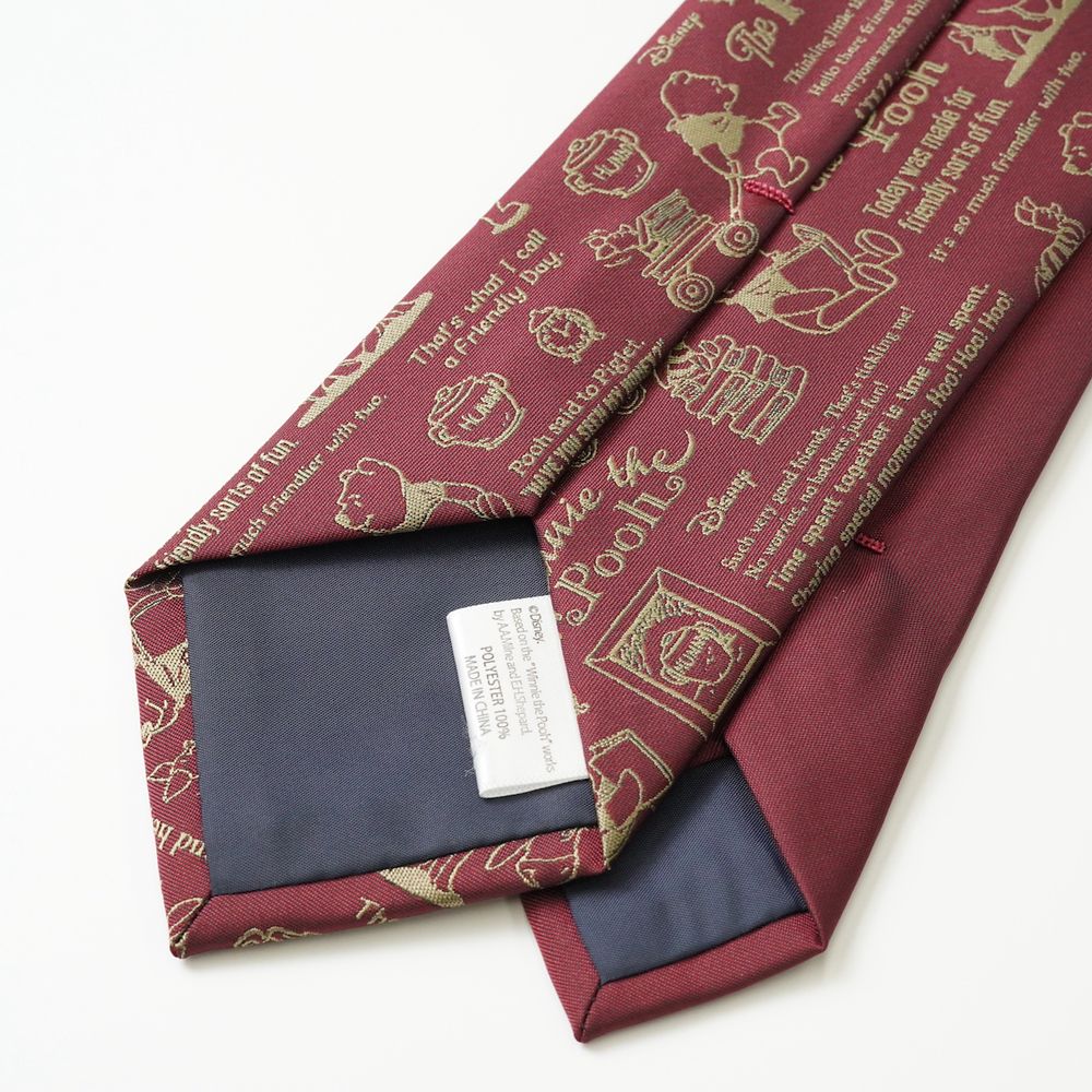 プーさんのカリグラフィー柄ネクタイ