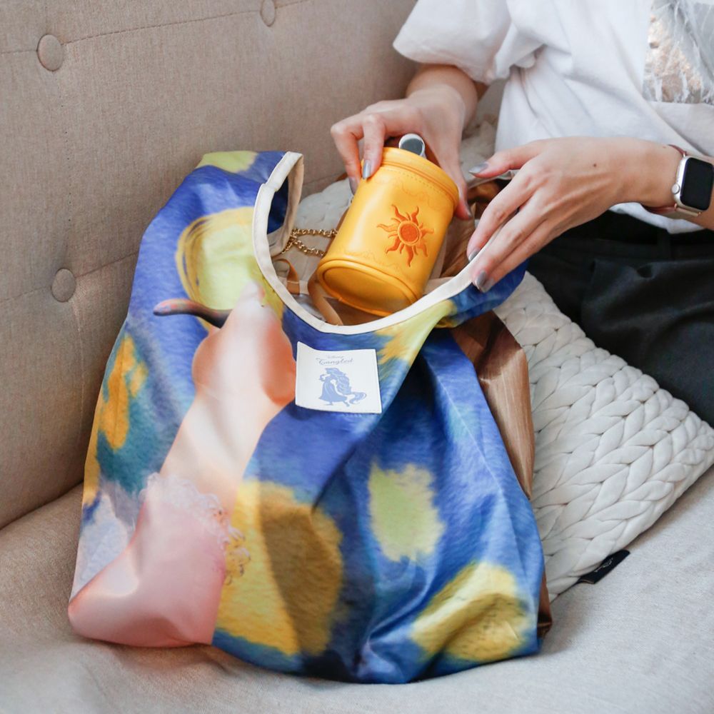 【ACCOMMODE】『塔の上のラプンツェル』ラプンツェル ドロウイングマルシェバッグ(D-ST1921/BL)